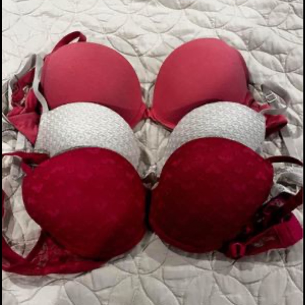 Lot of 4 La senza bras
